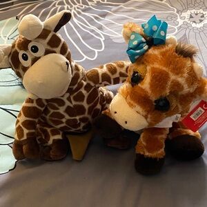 Giraffe stuffed animals
